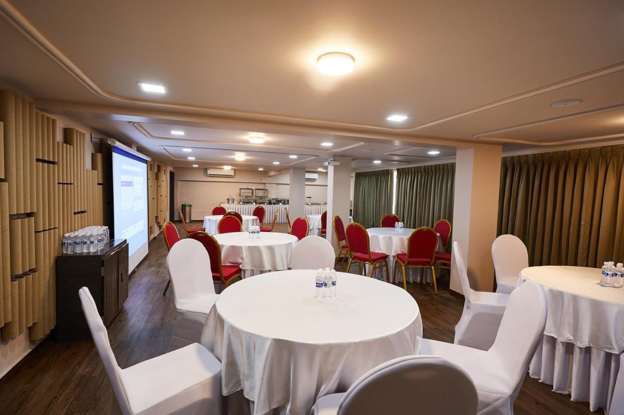 Aureole Mrida - A Boutique Hotel Лонавала Екстериор снимка